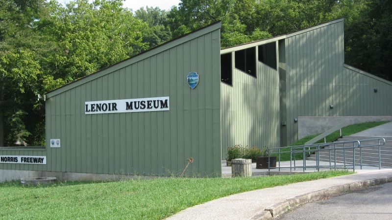Norris - Museum 1